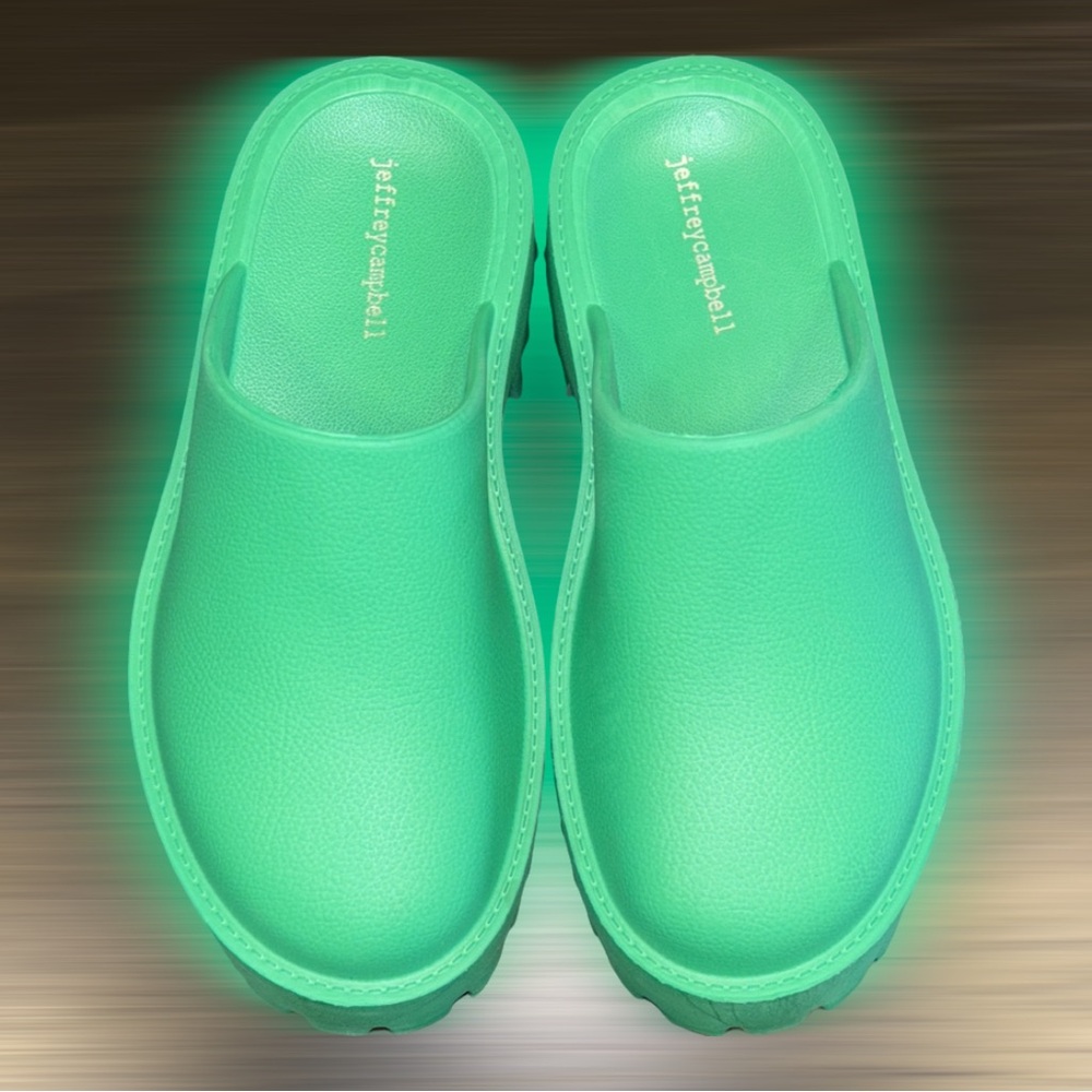 🦖🦖💚💚Jeffery Campbell Green CHUNKY Loafers  size 8!